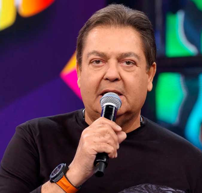 Faustão manda recado após brincadeira ao vivo: <i>Parar de trabalhar, nem pensar</i>