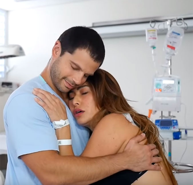 Sabrina Sato diz que chorou ao saber que seu parto seria por cesárea: <I>- O meu caso foi muito frustrante, essa é a palavra</I>