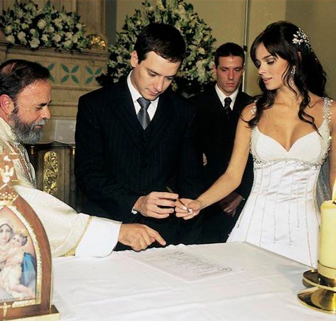 Rodrigo Faro comemora 16 anos de casado com Vera Viel
