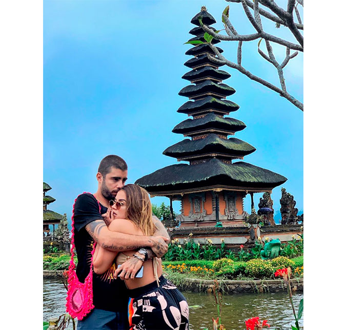 Anitta posta foto abraçada com Pedro Scooby e surfista diz que Luana Piovani não contou que estava com <i>outro cara</i>