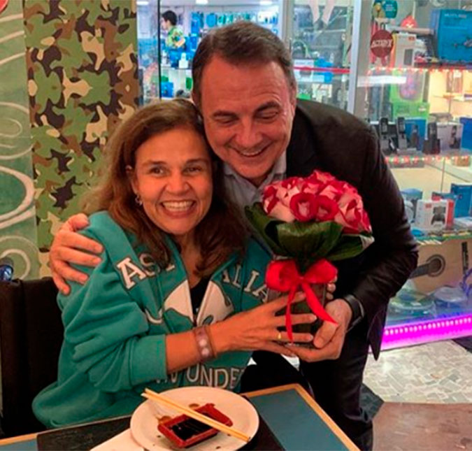 Claudia Rodrigues celebra aniversário de 49 anos de idade com amigos e família, veja as fotos!