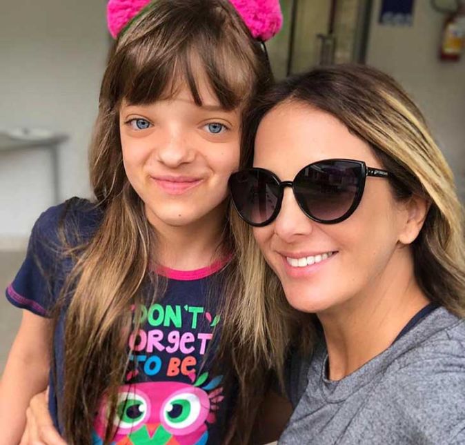 Neste meio tempo, Ticiane deu à luz sua primeira filha, Rafinha Justus, primogênita da apresentadora e fruto de seu casamento com Justus.