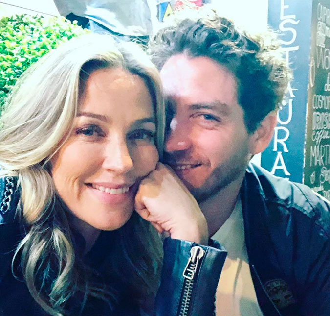 Luana Piovani posa agarradinha com ator apontado como seu novo affair: <I>Aprendendo um com o outro</I>