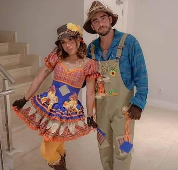 Anitta curte festa junina ao lado do namorado, Pedro Scooby e dos antigos <i>affairs</i>, Neymar Jr. e Gabriel Medina