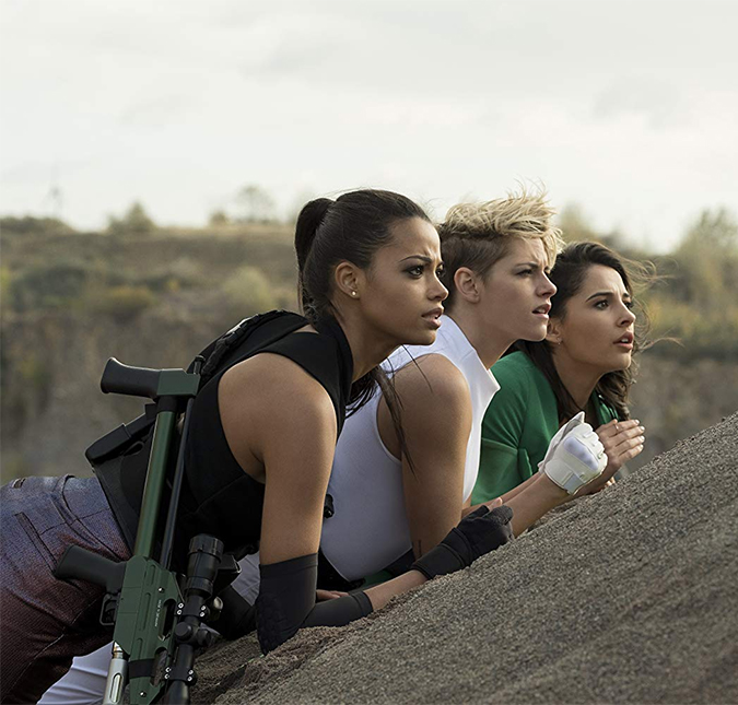 Muita ação marca <i>trailer</i> da nova versão de <i>As Panteras</i>, com Kristen Stewart no elenco. Assista!