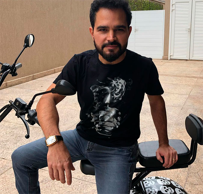 Ex-esposa de Luciano Camargo afirma querer reatar com o cantor, diz colunista