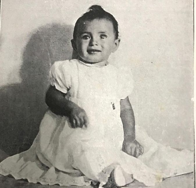 Olha só que gracinha quando ela ainda era bebê, tendo apenas sete meses de vida neste registro compartilhado por ela no Instagram.
