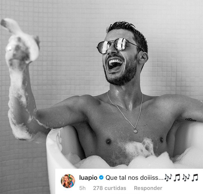 Após dizer que quer <I>passar o rodo</I>, Luana Piovani comenta em foto íntima de apresentador: <I>Que tal nós dois</I>