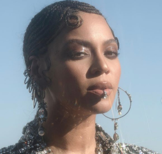 Beyoncé compartilha o segundo <I>tweet</i> do ano e fãs ficam enlouquecidos, entenda!