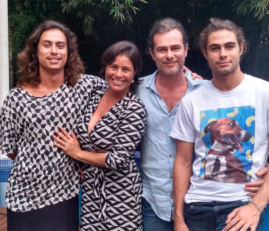 Pais de Rafael Vitti, Valeria Alencar