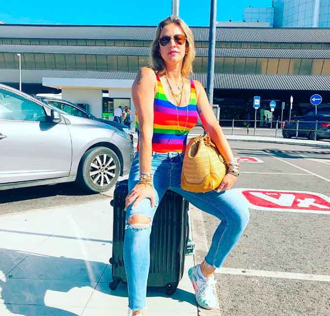De férias em Ibiza, Luana Piovani brinca sobre <i>botar os peitos para fora</i>, entenda