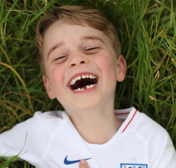 Príncipe George aparece em fotos inéditas feitas por Kate Middleton para comemorar aniversário de seis anos, confira