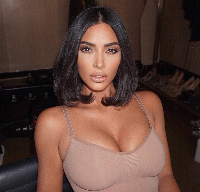 Kim Kardashian se pronuncia após fotógrafo, com quem já trabalhou, ser acusado de assédio: <i>Chocada</i>
