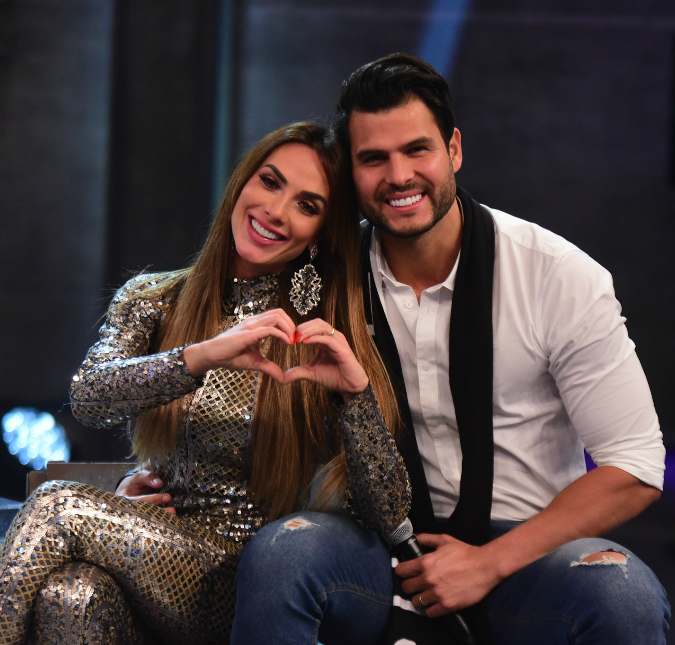 Nicole Bahls comenta o quanto se sentiu desprezada pelos casais no <i>Power Couple Brasil</i>: <i>- Parecia que eu tinha algo contagioso</i>