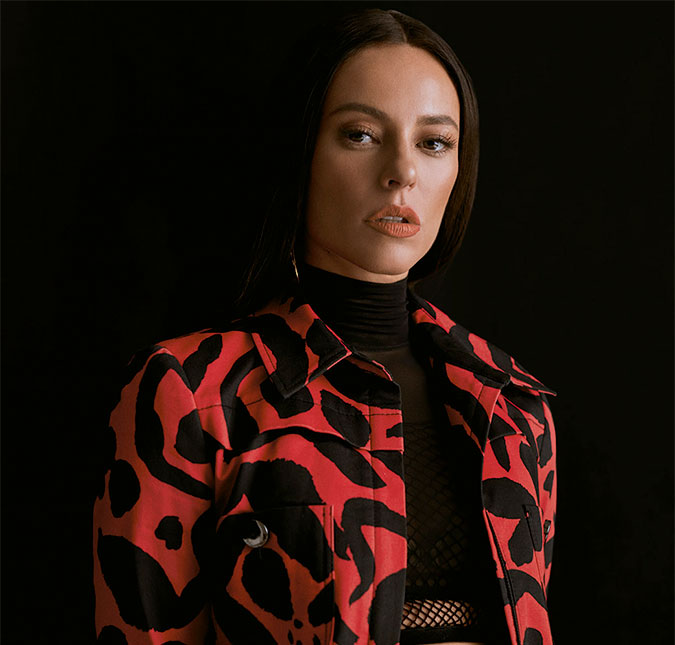 Aos 37 anos de idade, Paolla Oliveira fala sobre decisão de congelar óvulos: <I>- O relógio biológico ainda não despertou para filhos</I>
