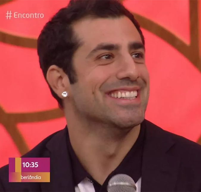 Kaysar Dadour ganha surpresa de suas duas famílias, do Brasil e da Síria: <i>- Muito bom ter pessoas assim do lado</i>