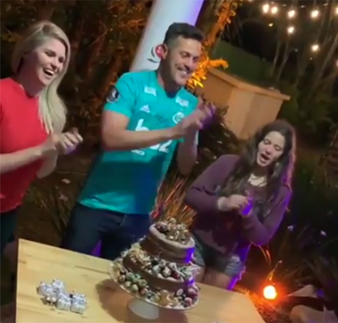Susana Werner faz festa surpresa para o marido, Júlio César!