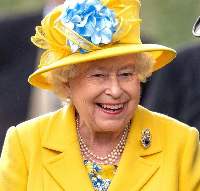 Rainha Elizabeth II mostra senso de humor em história inusitada envolvendo um pênis, entenda!