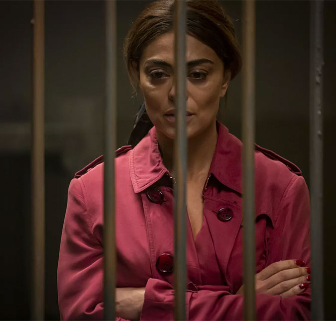Juliana Paes fala sobre a prisão de sua personagem, Maria da Paz, após atirar em Régis, papel de Reynaldo Gianecchini: <I>- Não imaginava</I>
