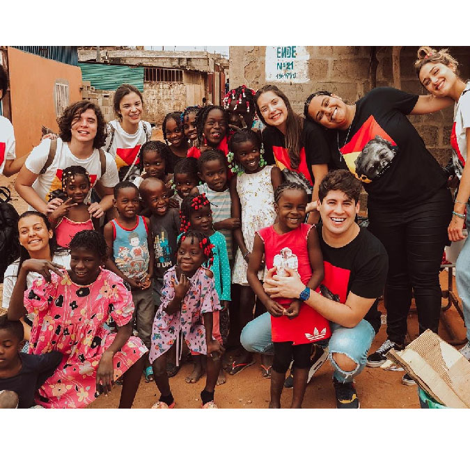 Em viagem missionária, Sasha Meneghel aparece em vídeo dançando e se divertindo com crianças angolanas