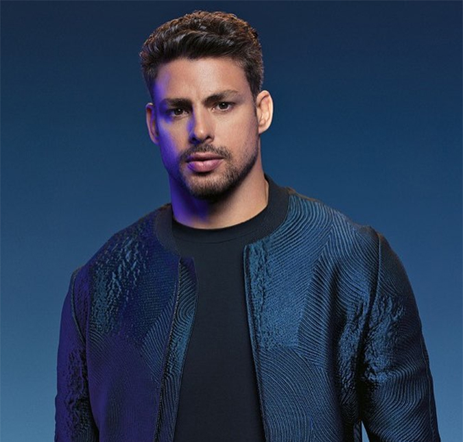 Cauã Reymond fez terapia familiar com Mariana Goldfbarb, Grazi Massafera e a filha, Sofia: <i>- Muito importante</i>