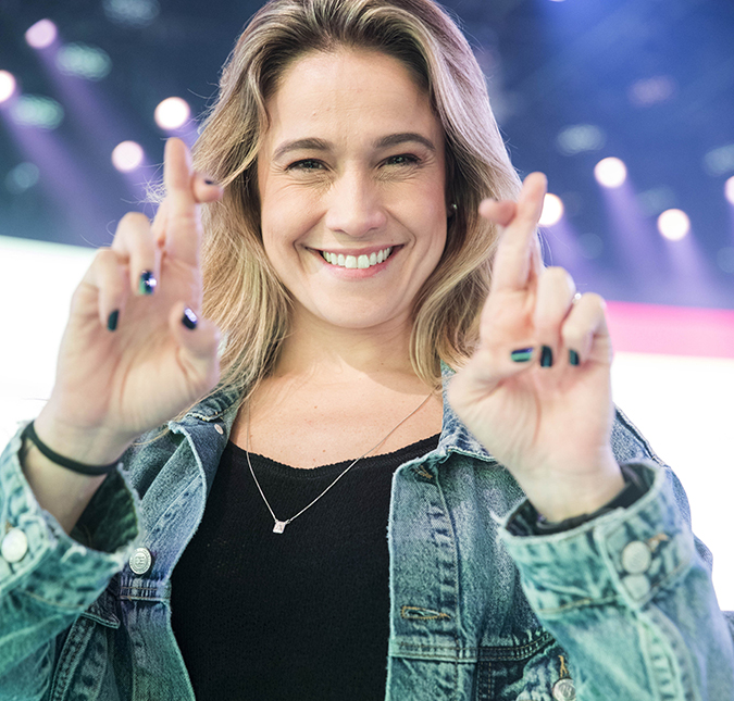 Fernanda Gentil brinca sobre a possibilidade de ser atriz: - <i>Se for para contracenar com a Grazi Massafera ou com a Sandy, com certeza</i>