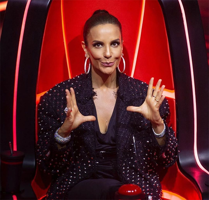 Ivete Sangalo elogia a si mesma após sessão de massagem: <i>-Eu tenho um corpão da p***a</i>