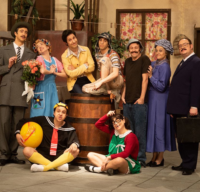 Chaves, Quico, Chiquinha e os outros personagens da vila ganham uma história inédita em <i>Chaves - Um Tributo Musical</i>