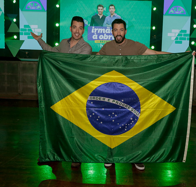 No Brasil, gêmeos do <i>Irmãos à Obra</i> revelam planos de programa com celebridades