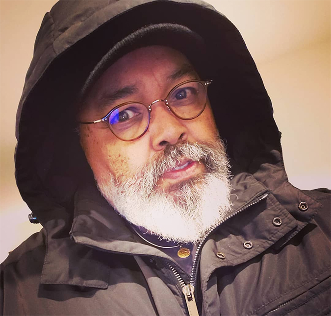 Jorge Aragão passa mal e é socorrido em hospital