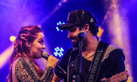 Maiara e Fernando Zor beijam muito em palco de <i>show</i>, veja as fotos!