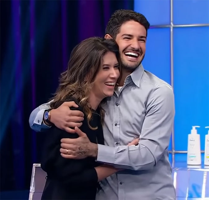 Alexandre Pato surpreende Rebeca Abravanel durante <I>Roda a Roda</I>, assista!