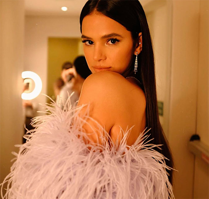 Bruna Marquezine é escalada para nova série de Keanu Reeves, diz colunista