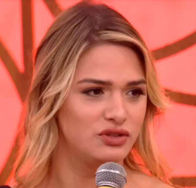 Glamour Garcia relembra depressão e relata: <i>- O que me trouxe à vida mesmo foi o teatro</i>