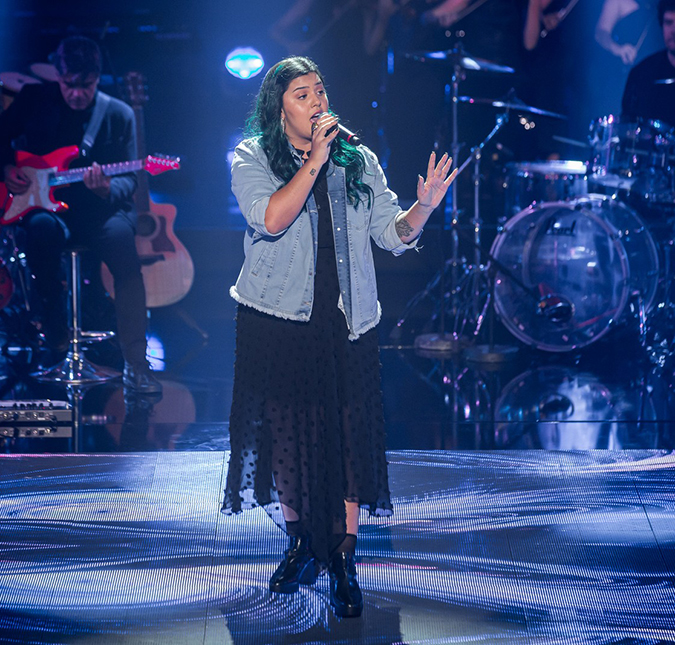 No <i>The Voice Brasil</i>, gaúcha Paula Araújo surpreende jurados e ganha voto de Lulu Santos, veja tudo o que rolou!