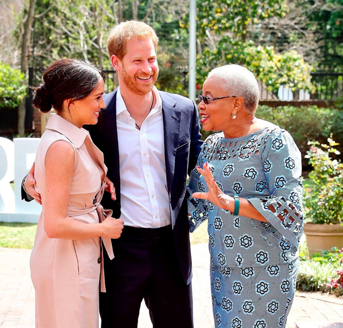 Meghan Markle repete look em homenagem a Nelson Mandela; entenda!