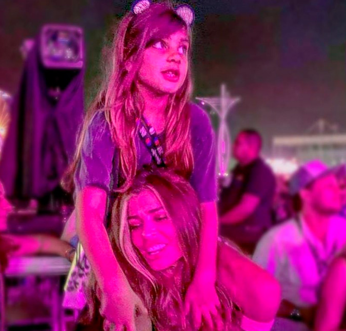 Caio Castro enche de coração foto de Grazi Massafera com a filha, Sofia!