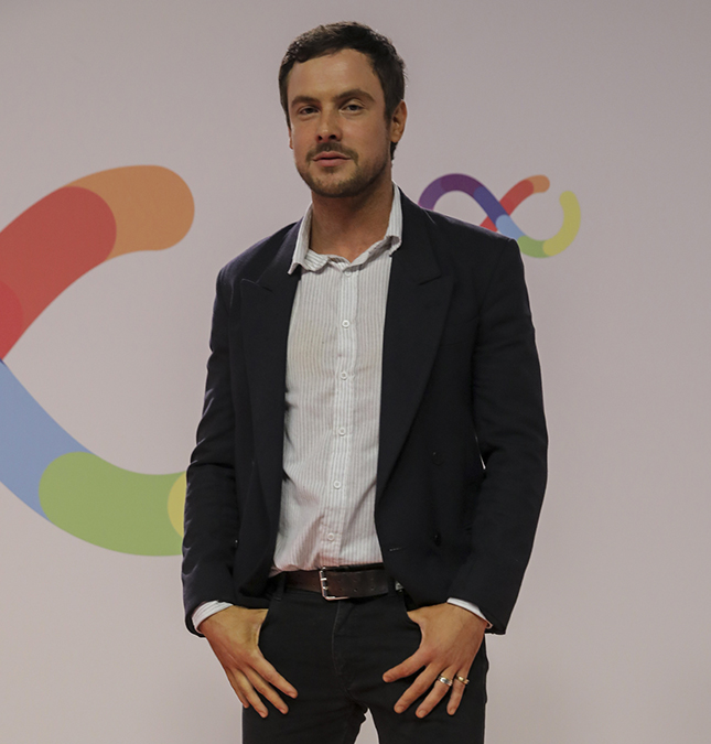 Sergio Guizé revela que está processando após boatos de caso com Paolla Oliveira