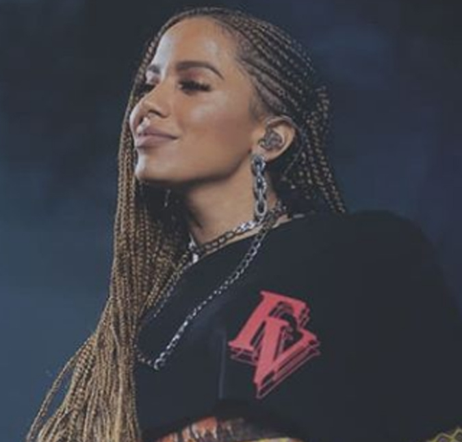 Anitta brinca com possível participação no <I>De Férias com o Ex</i>: <I>Não ia caber em uma temporada!</i>