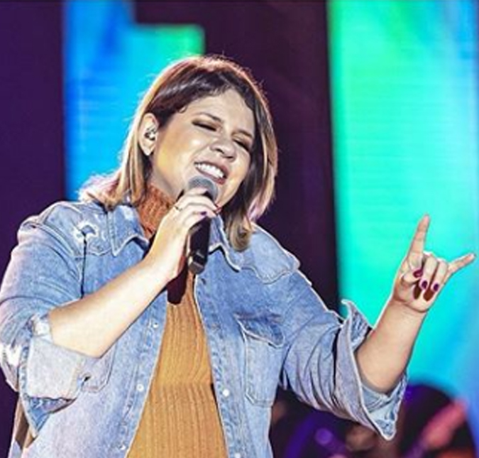 Marília Mendonça abre o coração e fala sobre o namorado: <I>Nunca quis aparecer às minhas custas</i>
