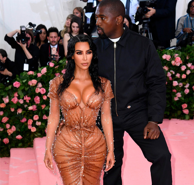 Kanye West briga com Kim Kardashian por usar vestido <i>sexy</i> demais, entenda!