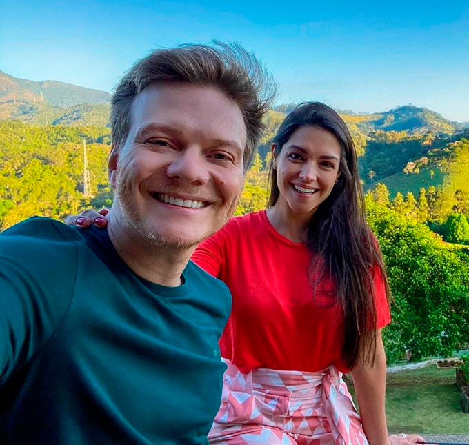 Thais Fersoza e Michel Teló celebram cinco anos de casado com viagem romântica e secreta: <i>Rumo às Bodas de Ouro</i>
