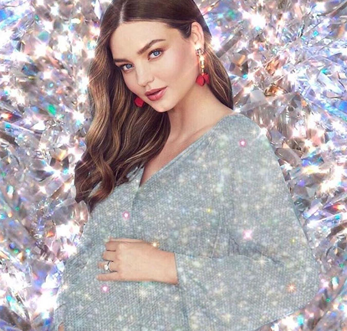 Miranda Kerr dá à luz terceiro filho: <i>Momento especial</i>