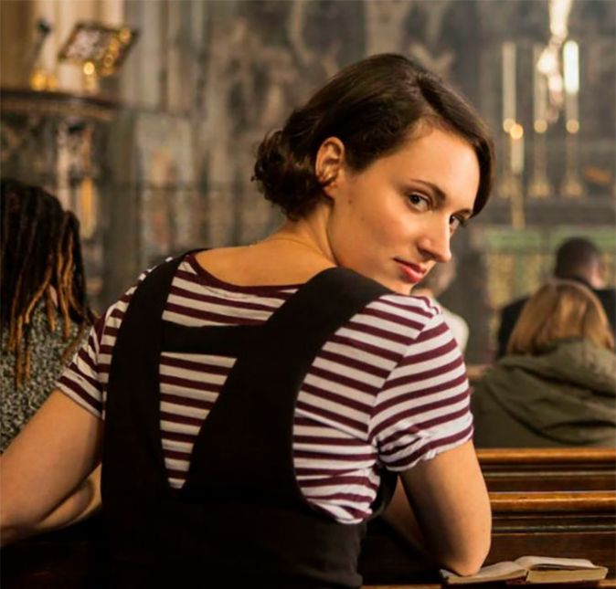 Se você possui uma conta na Amazon Prime Video, essa dica é para você. Fleabag é uma comédia britânica que mostra o dia a dia de uma mulher londrina em meio a seus dilemas - tudo com muito bom humor. A série possui apenas duas temporadas de seis episódios, e é tão boa que fez a limpa no Emmy de 2019, levando para casa todos os prêmios de comédia. Se você possui uma conta na Amazon Prime Video, essa dica é para você. Fleabag é uma comédia britânica que mostra o dia a dia de uma mulher londrina em meio a seus dilemas - tudo com muito bom humor. A série possui apenas duas temporadas de seis episódios, e é tão boa que fez a limpa no Emmy de 2019, levando para casa todos os prêmios de comédia.