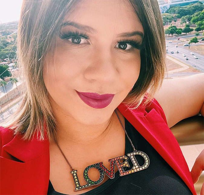 Marília Mendonça mostra barrigão, fotos do ultrassom e se declara ao filho: <i>A mais doce espera de todas!</i>