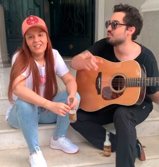 Maiara mostra que proibiu cueca e sunga branca na mala de Fernando: <I>Tira isso aí</i>