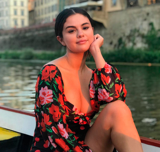 Selena Gomez quer que Justin Bieber escute suas músicas e declara que está pronta para viver um novo amor!