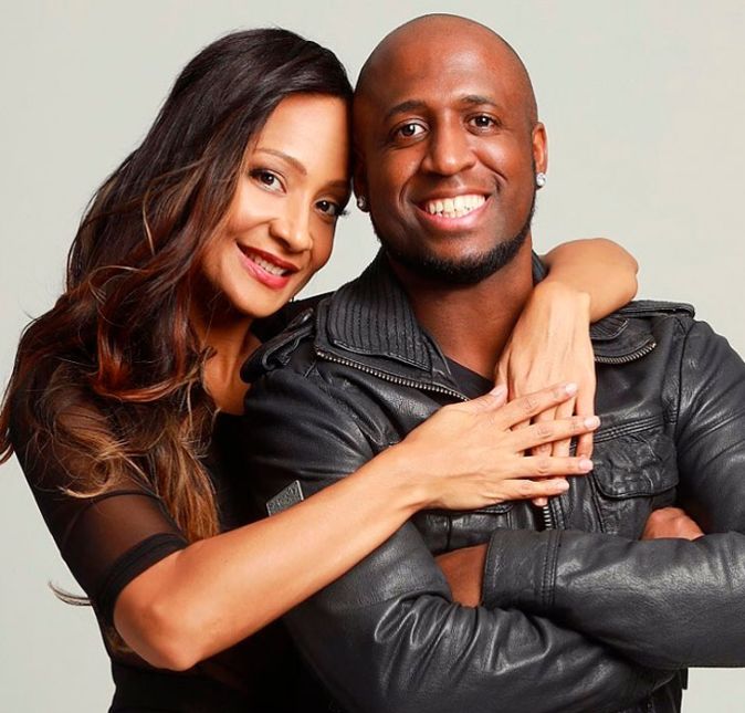 Após vir à tona que André Marinho manteve um relacionamento extraconjugal durante cinco anos, e tem até mesmo uma filha desse caso, o músico e Drika Marinho se separaram. Na época, ambos tinham acabado de sair do reality show Power Couple e a polêmica deu o que falar. No entanto, pouco tempo depois, ao fazerem uma viagem para Orlando, nos Estados Unidos, com os filhos, Drika e André confirmaram que haviam se reconciliado - e estão juntinhos até hoje! Após vir à tona que André Marinho manteve um relacionamento extraconjugal durante cinco anos, e tem até mesmo uma filha desse caso, o músico e Drika Marinho se separaram. Na época, ambos tinham acabado de sair do reality show Power Couple e a polêmica deu o que falar. No entanto, pouco tempo depois, ao fazerem uma viagem para Orlando, nos Estados Unidos, com os filhos, Drika e André confirmaram que haviam se reconciliado - e estão juntinhos até hoje!