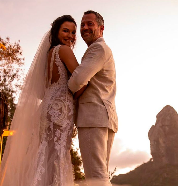 Kyra Gracie conta bastidores de casamento com Malvino Salvador: <I>Fui uma noiva bem tranquila</I>