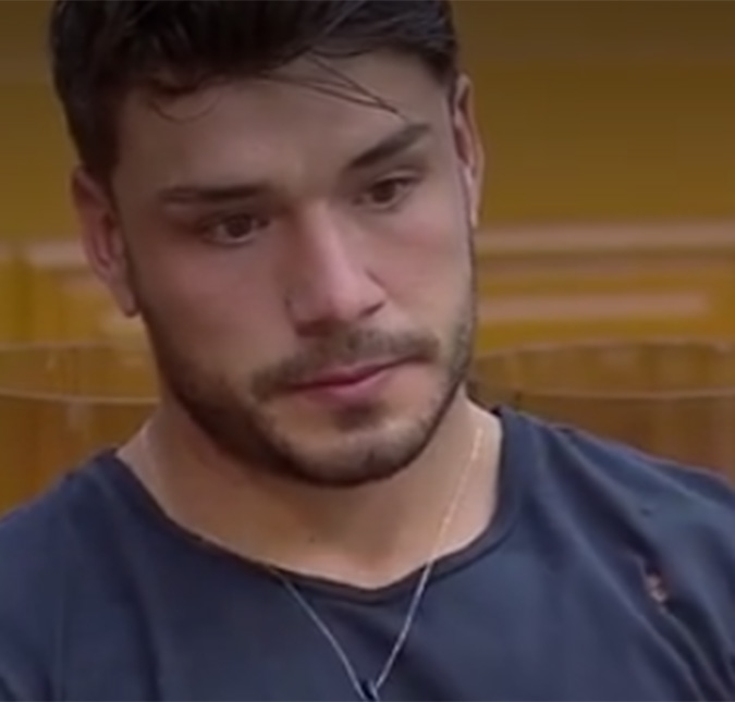 Andréa Nóbrega confronta Lucas Viana após ter sua cama desarrumada em <i>A Fazenda 11: - Você tá sempre bêbado!</i>